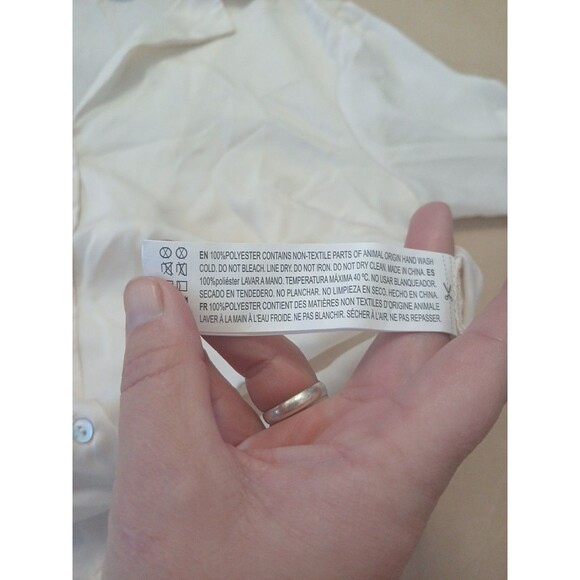 Forever 21 Contemporary Button Up Blouse Shirt Small White Corporate Minimalist - Picture 5 of 6